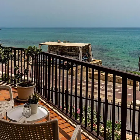Sicilian Charm * Marina di Ragusa